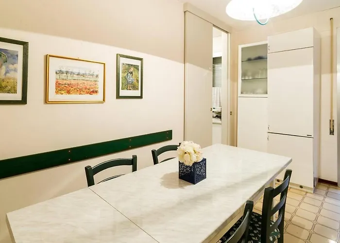 Galilei61 - 3 Camere, 2 Bagni, Garage E Vista Mare شقة
