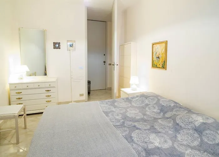 Galilei61 - 3 Camere, 2 Bagni, Garage E Vista Mare